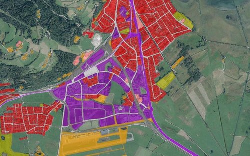 Ortofoto mit Darstellung der Flächeninanspruchnahme am Beispiel von Zell am See